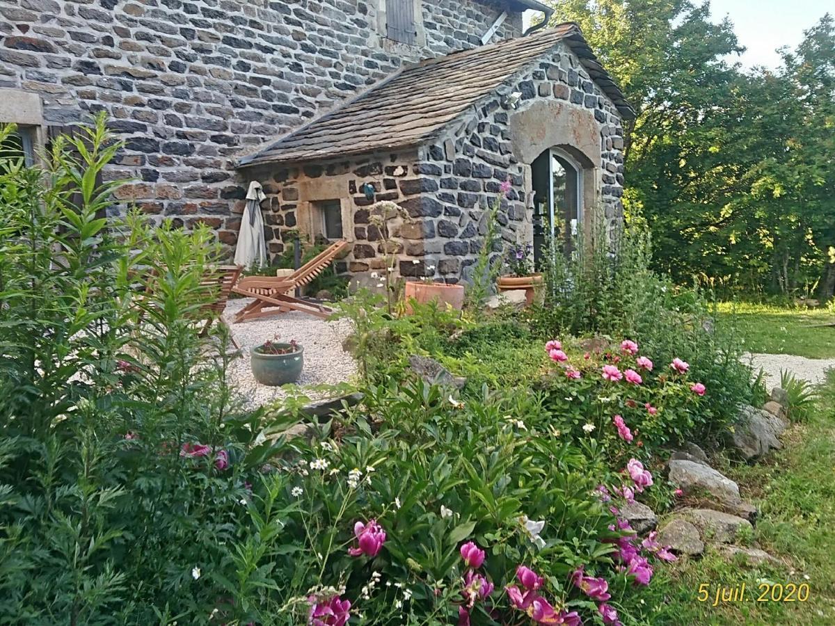 Bed and Breakfast Bastides Du Mezenc Saint-Front  Exterior foto